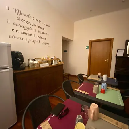 Vecchia Trastevere Nocleg ze śniadaniem Rzym